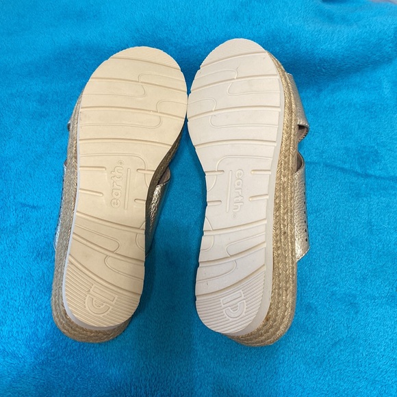 Earth Modena Marigold Sandal - Picture 6 of 6